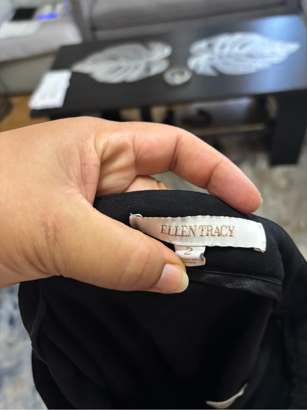 Ellen Tracy Black Stretch Ponte Pants